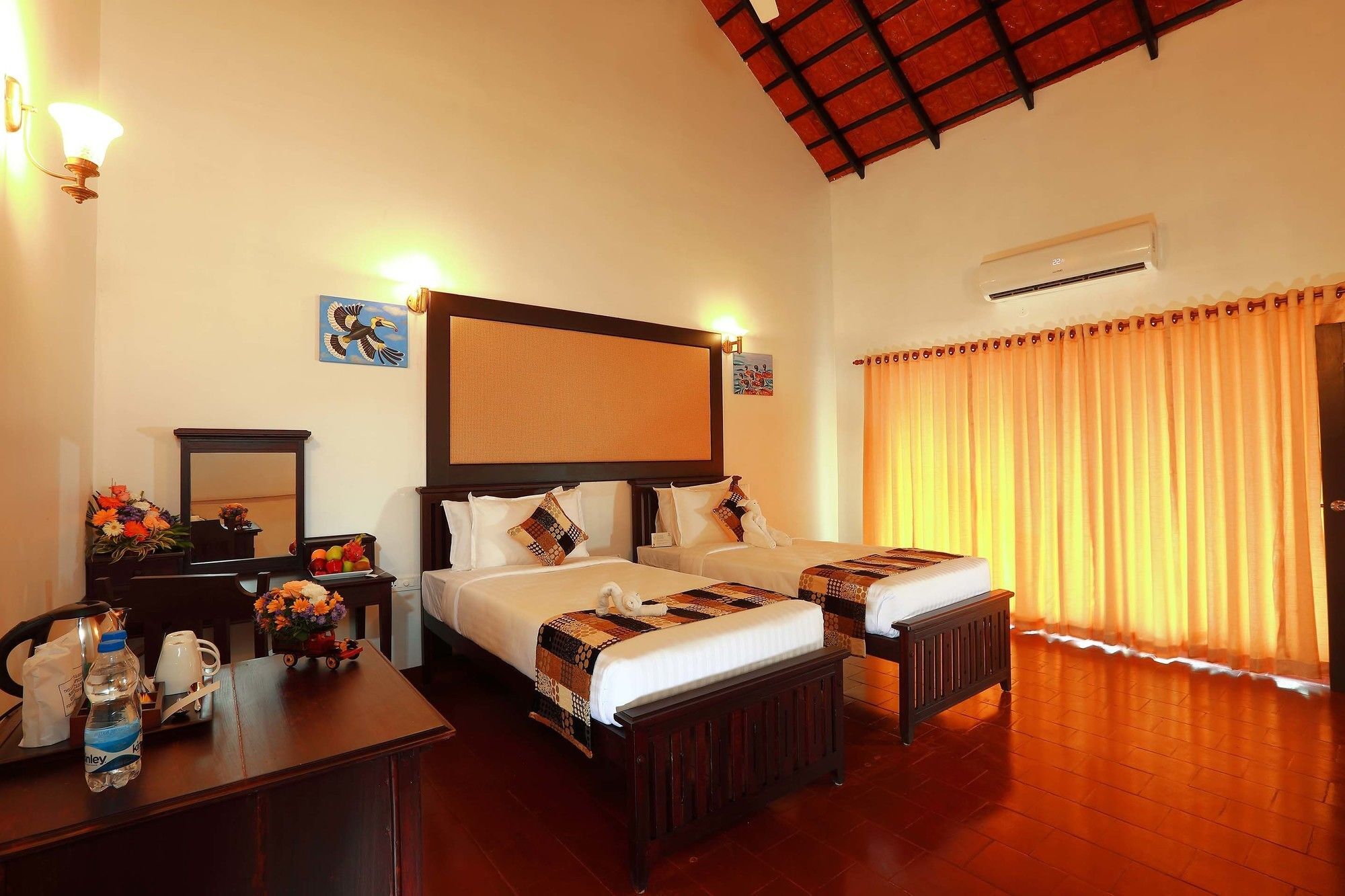 Nihara Resort And Spa Kochi Kültér fotó